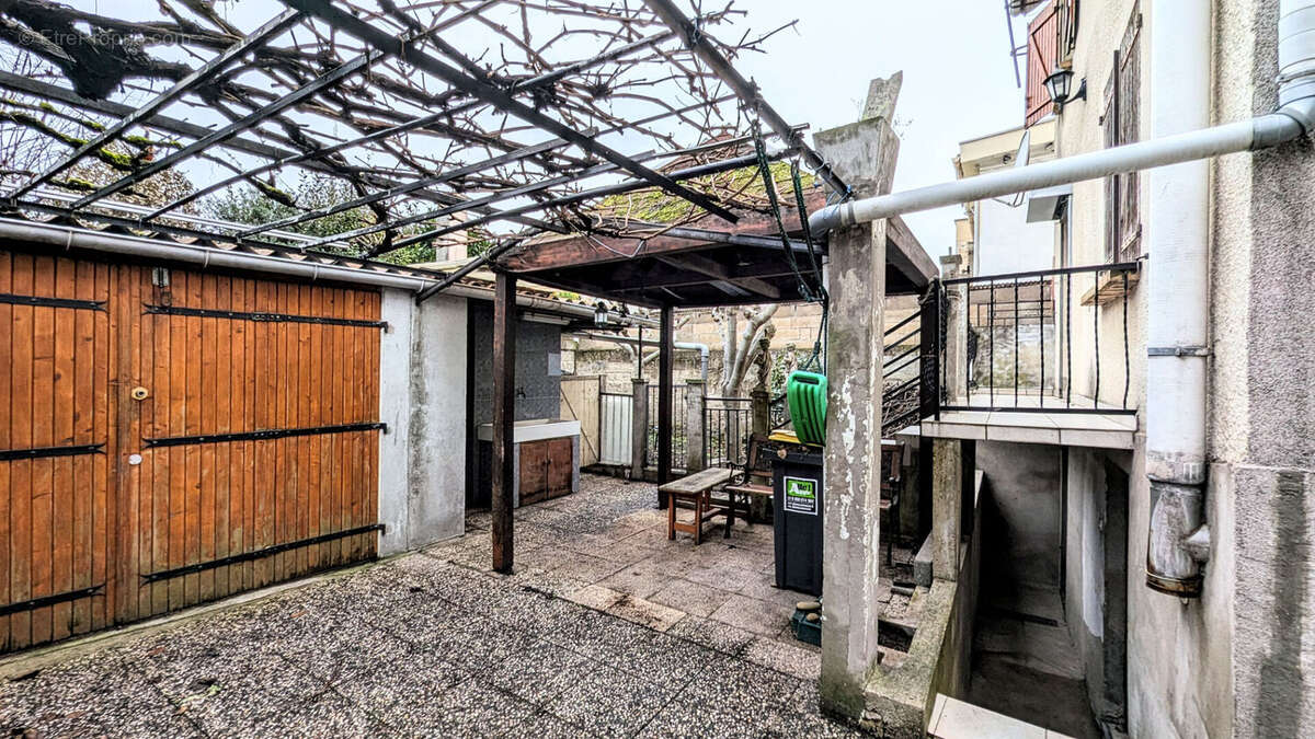 Maison à SAINT-DENIS