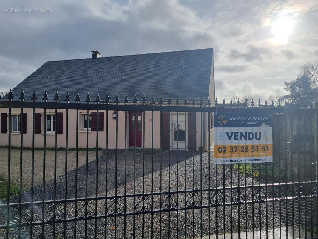 Maison à ILLIERS-COMBRAY