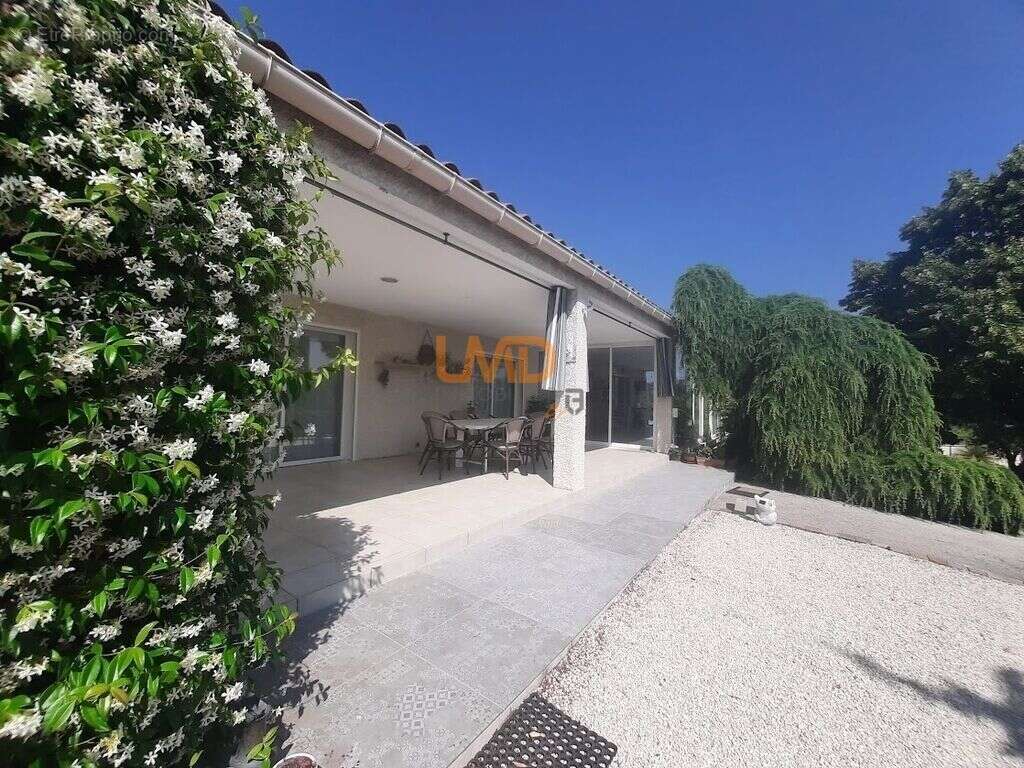 Maison contemporaine  avec vue sur la porte des Cévennes - photo 9