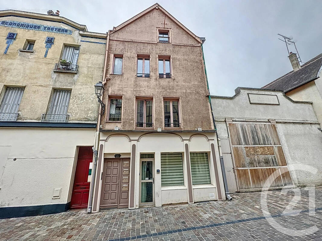 Autre à TROYES