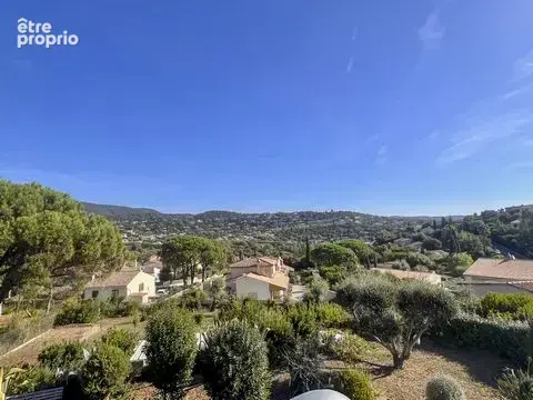 Maison 160 m² à Cavalaire-Sur-Mer  - photo 2