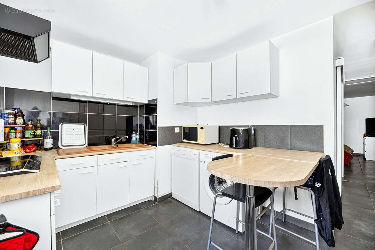 Maison de charme en coeur de village - 167 m2 - Résidence principale + studio indépendant - photo 11