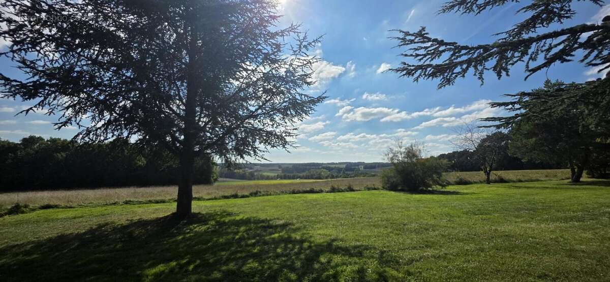 Maison à BOSSAY-SUR-CLAISE