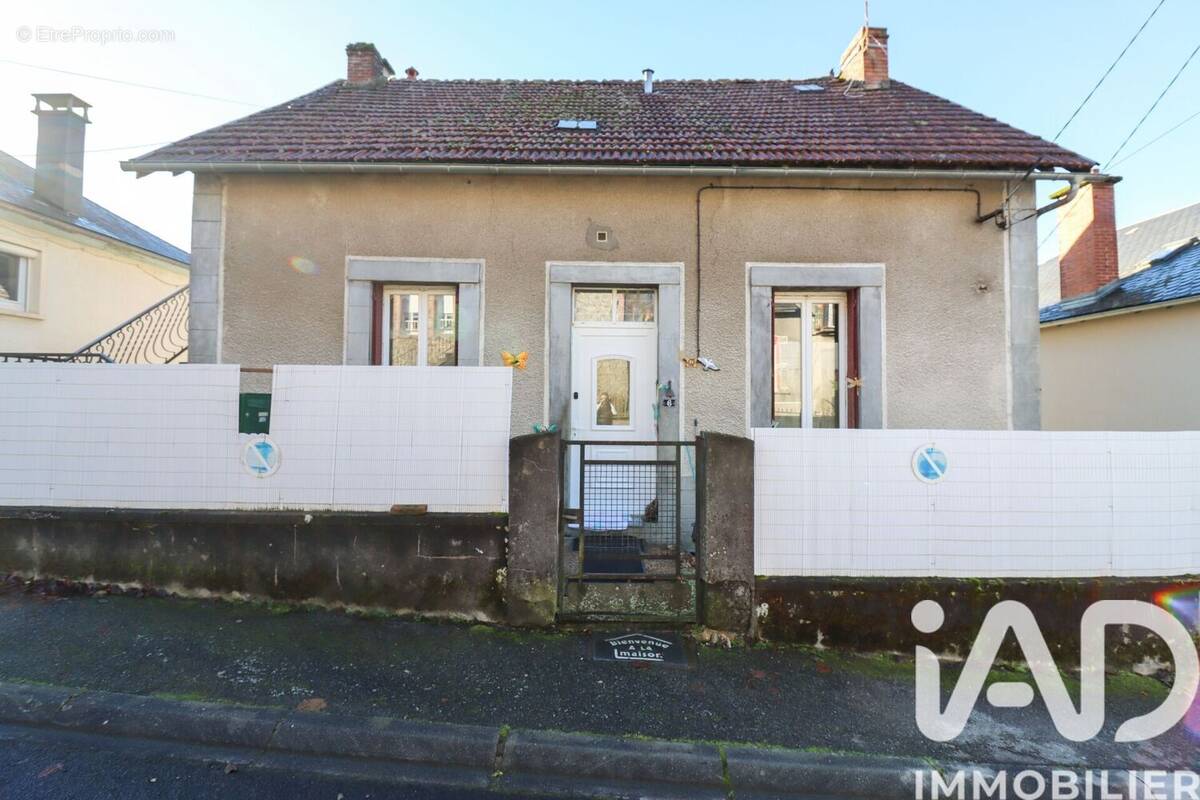Photo 1 - Maison à USSEL