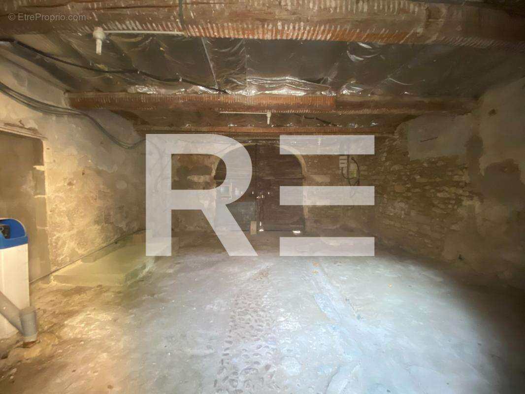 Appartement à REDESSAN