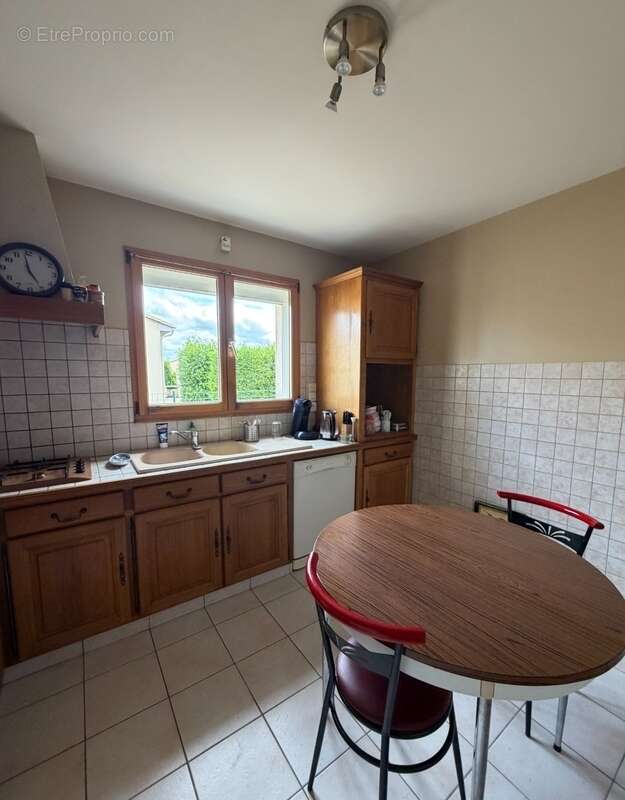 Brie. Maison 90 m² avec garage et jardin - photo 3