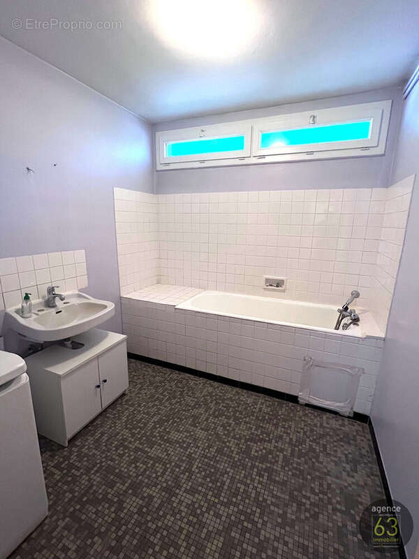 Appartement à CHAMALIERES