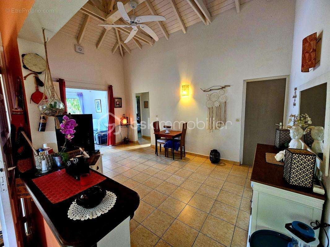 Maison à SAINT-FRANCOIS