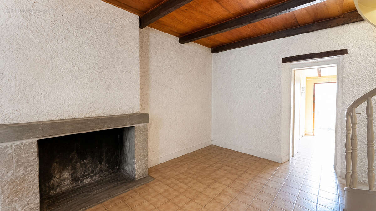 Petite maison de village au coeur de Limogne en quercy - photo 3