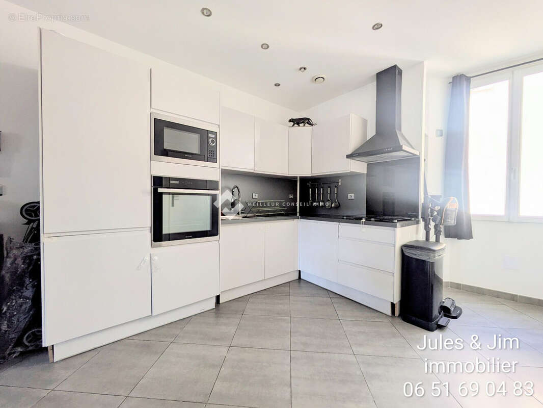 Appartement à MARSEILLE-13E