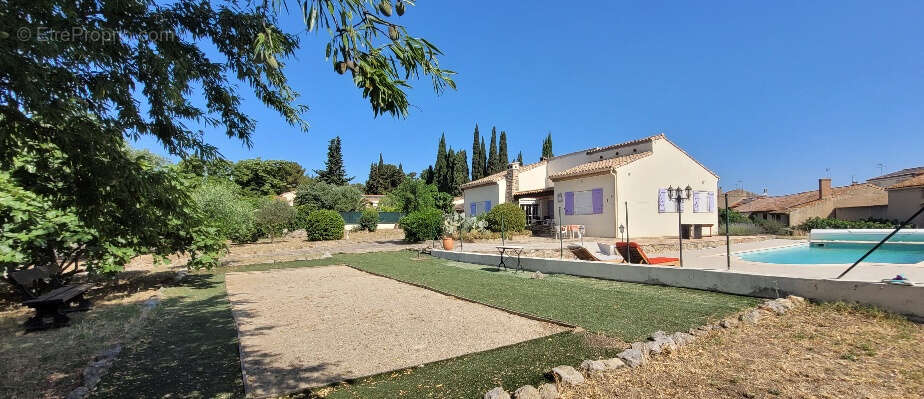 Maison à NEVIAN