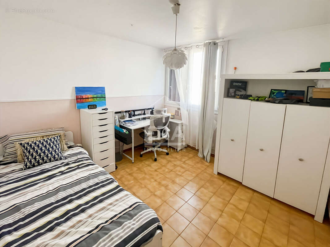 Appartement à MARSEILLE-15E