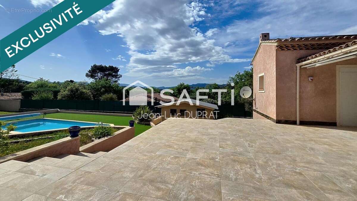 Photo 2 - Maison à ROCBARON