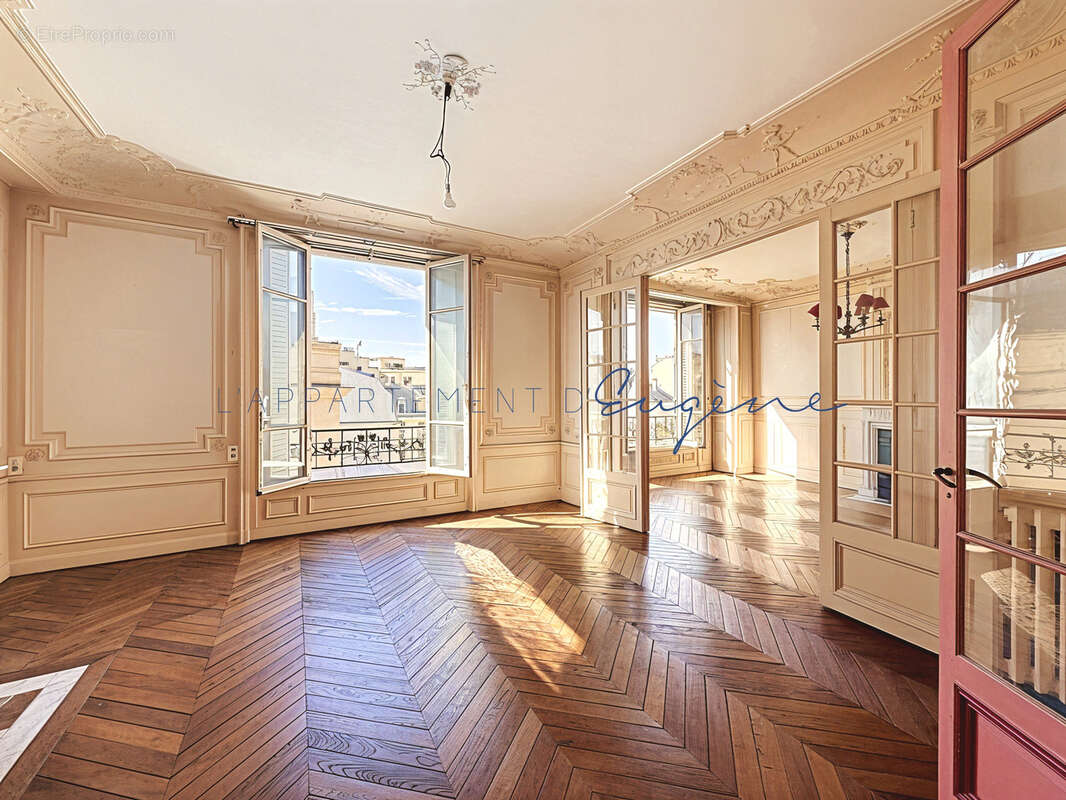Appartement à PARIS-4E
