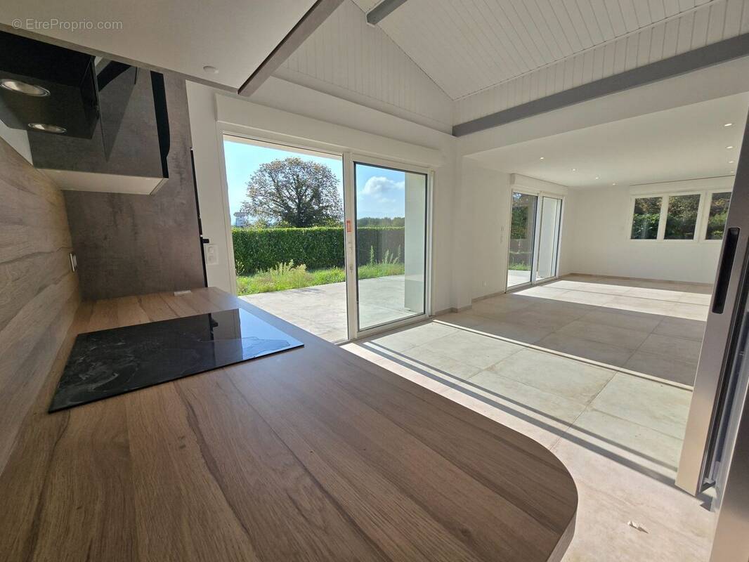 Maison à SAINT-ROMANS