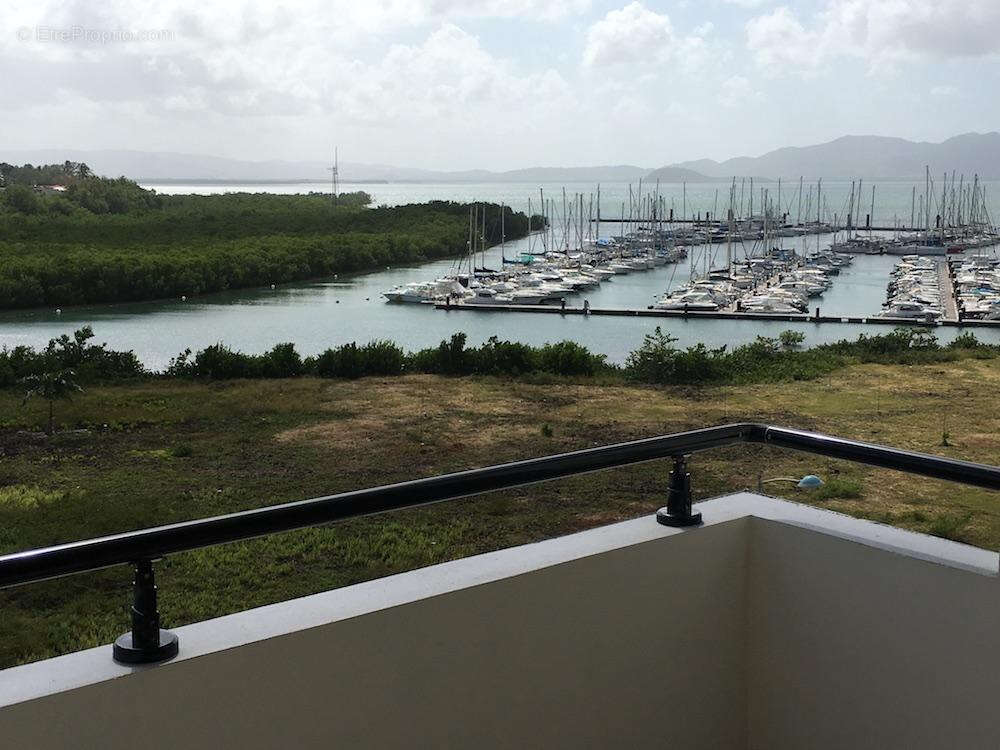 Appartement à FORT-DE-FRANCE