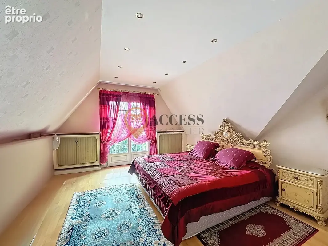 SARCELLES VILLAGE - Maison de plus de 180m2 - photo 10