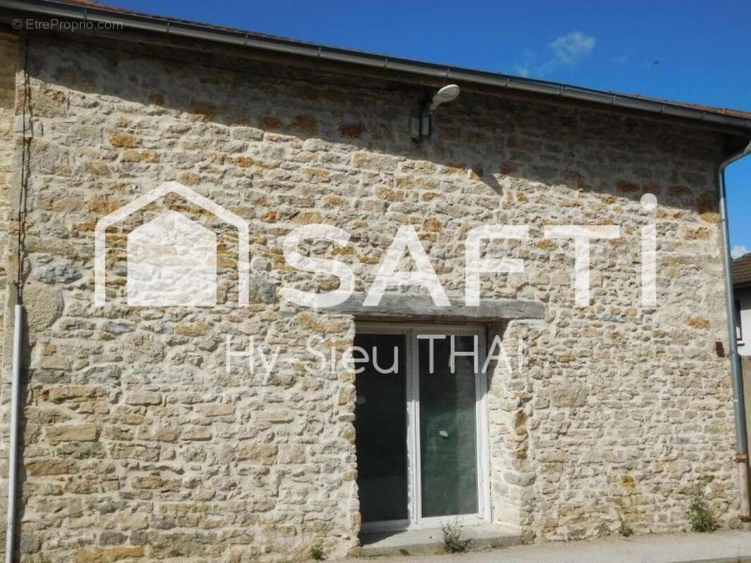 Appartement 600 m² à Thoirette  - photo 2