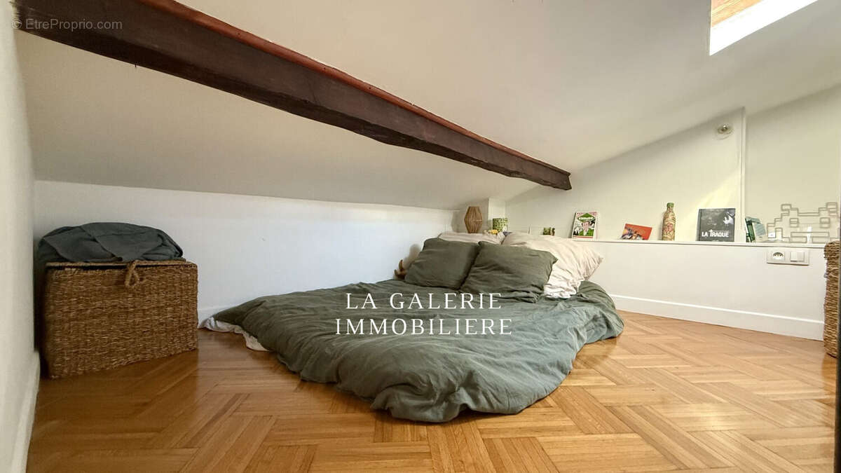 Appartement à PARIS-11E