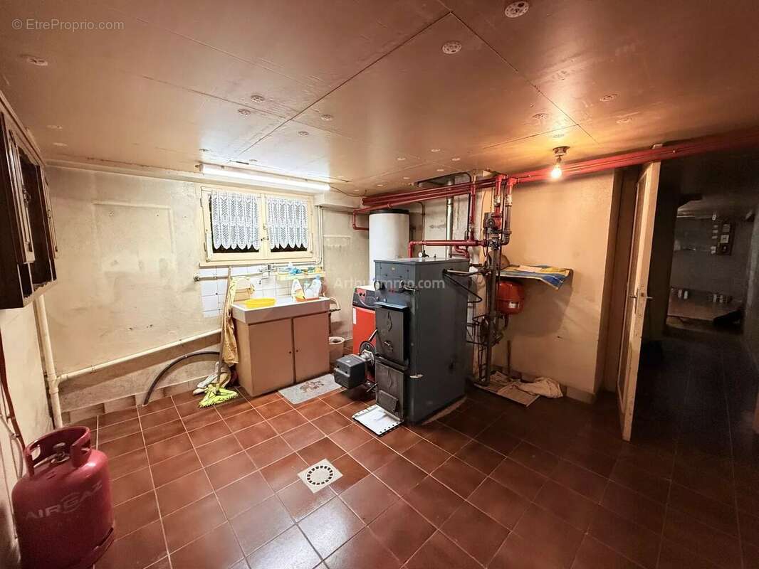 Maison à SAINT-OUEN-LES-PAREY