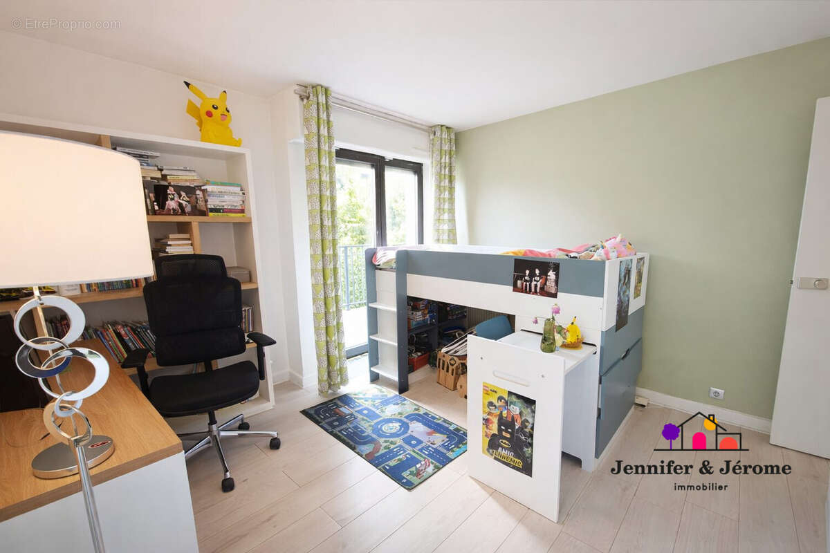 Appartement à ENGHIEN-LES-BAINS