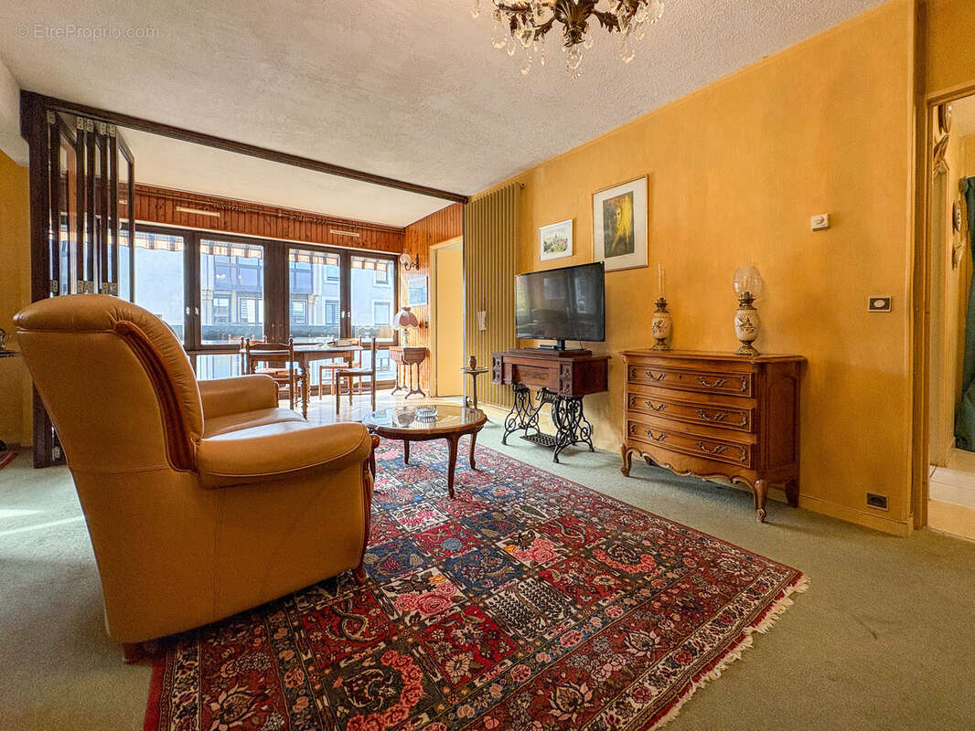 Appartement à CHAMALIERES