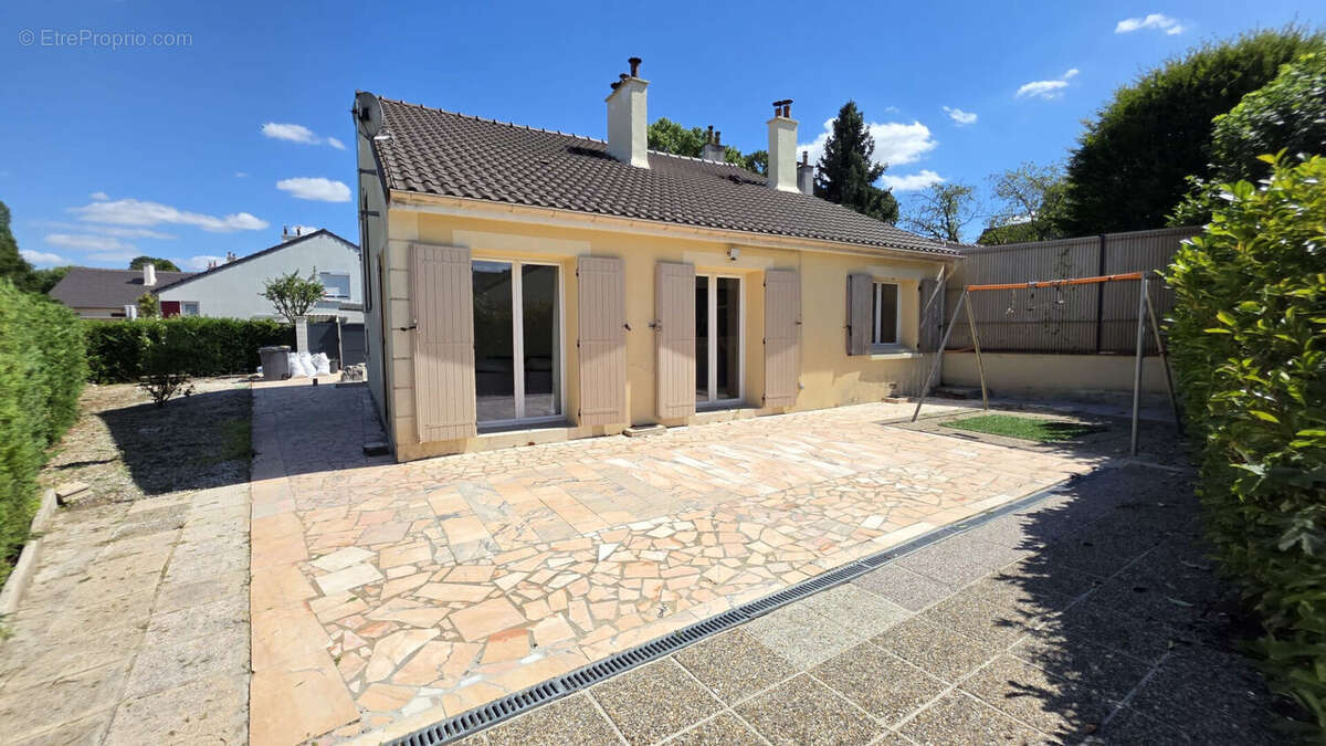 Maison 91 m² à Luzarches  - photo 14