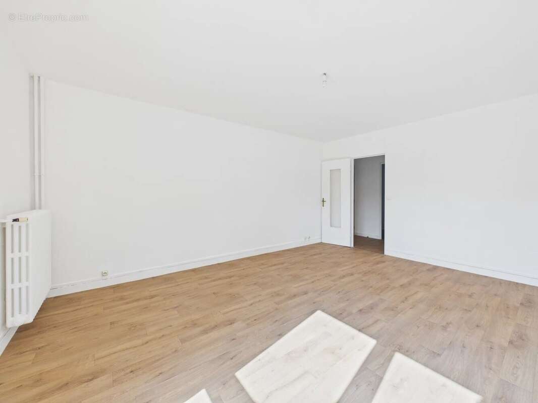 Appartement à BRETIGNY-SUR-ORGE