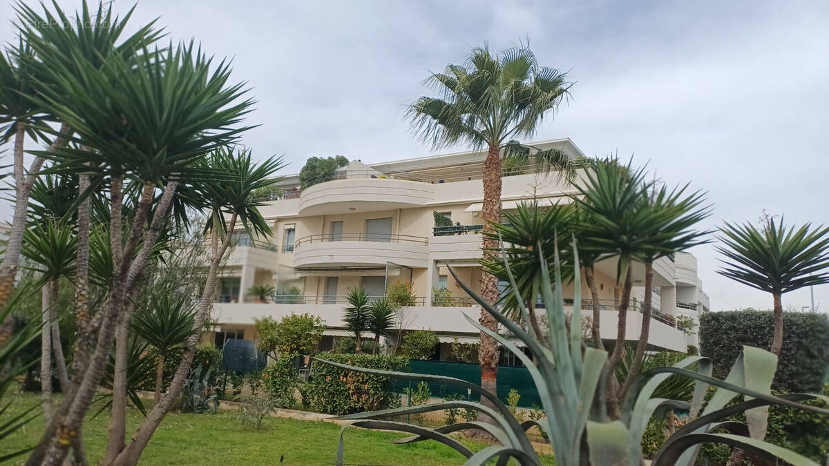 Appartement à CAGNES-SUR-MER
