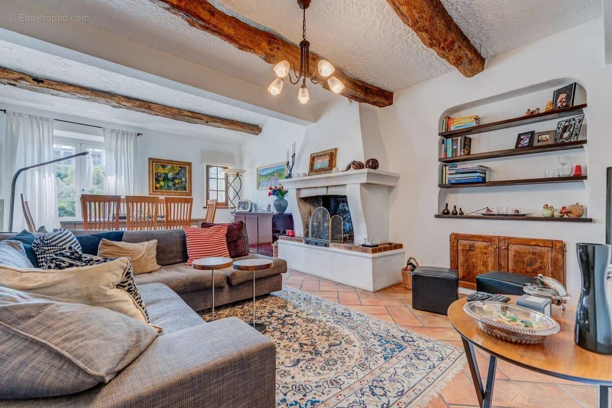 Maison à LA COLLE-SUR-LOUP