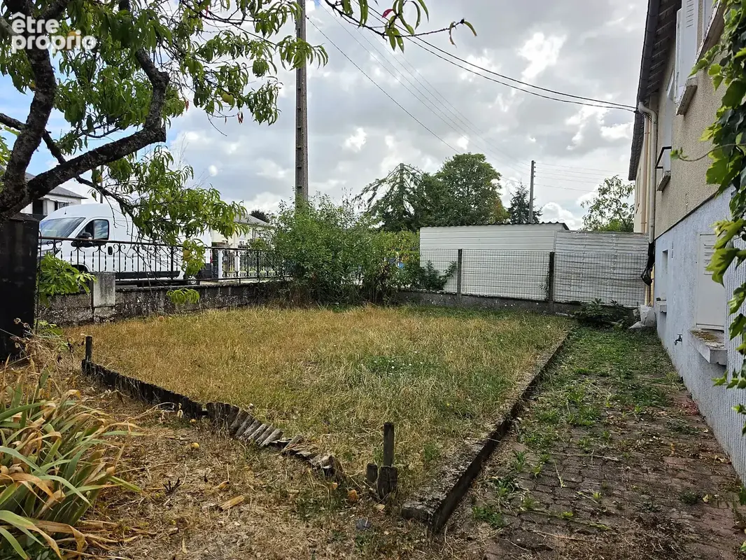Maison avec jardin, sous-sol et dépendance   Saint-Martin-le-Beau - photo 9