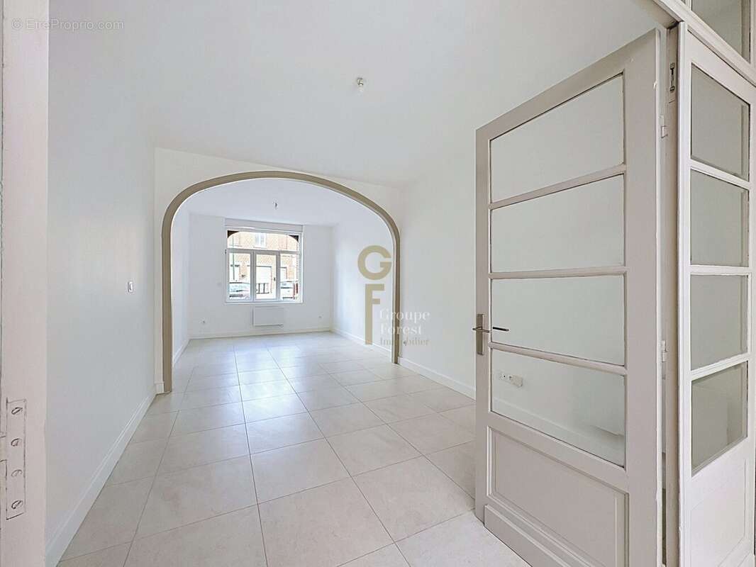 Maison 155 m² à Roncq  - photo 2