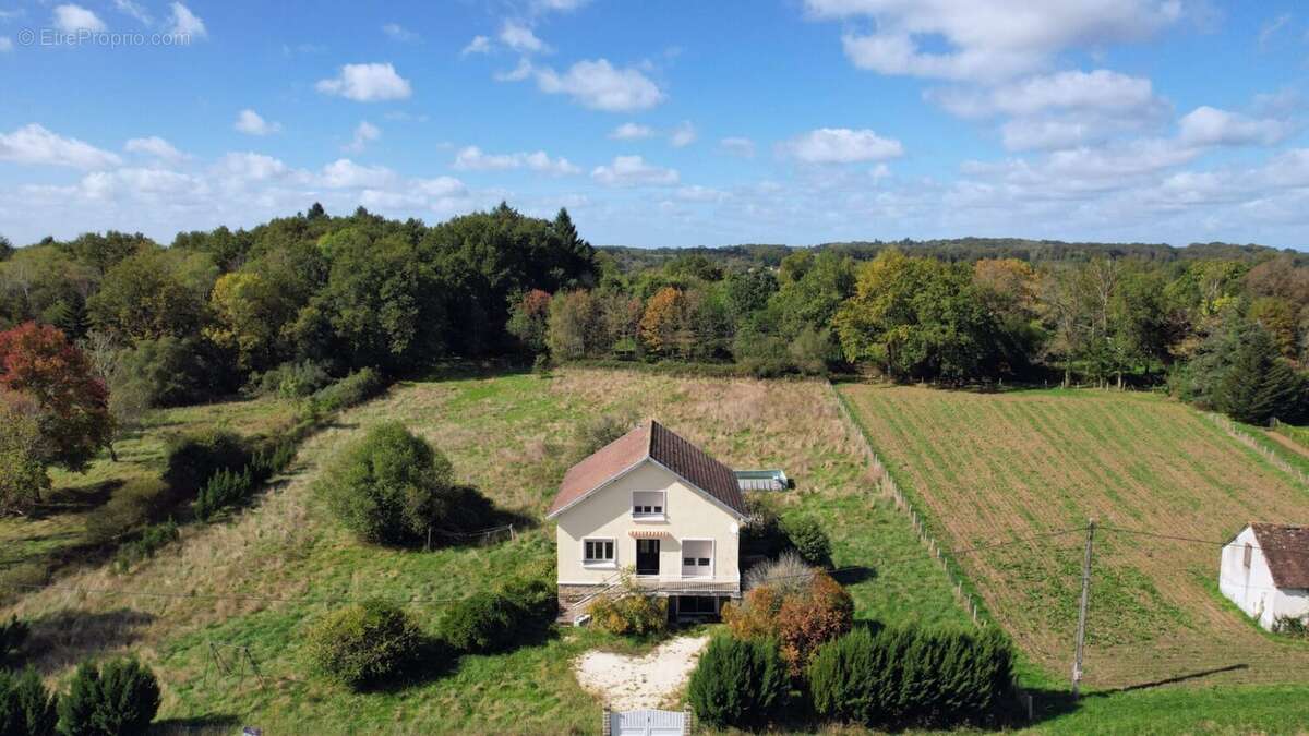Maison à LA COQUILLE