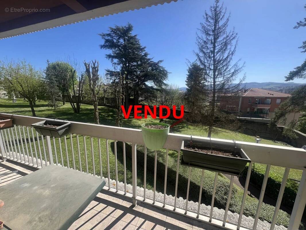 Appartement à SAINT-ETIENNE