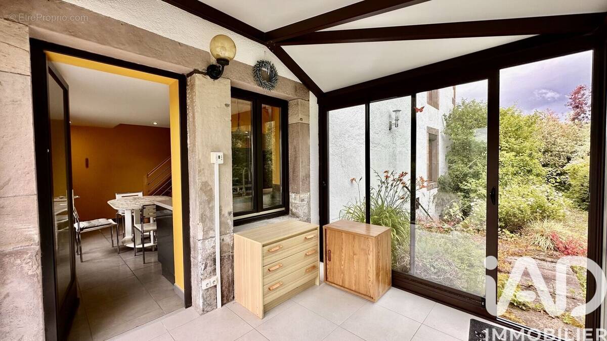 Photo 1 - Maison à LA VAIVRE