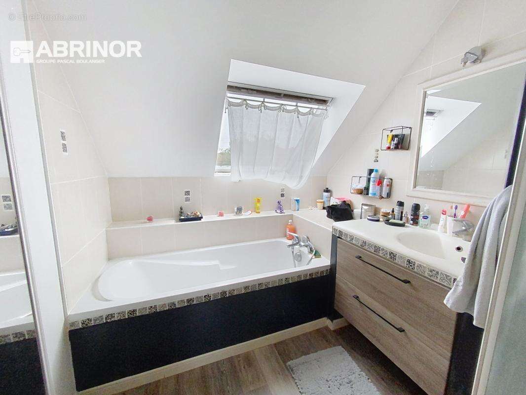 Maison à PONT-A-MARCQ