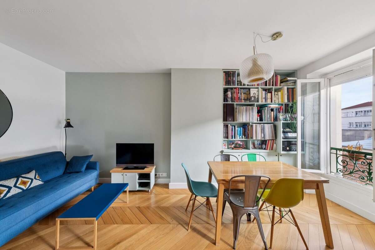 Appartement à PARIS-18E