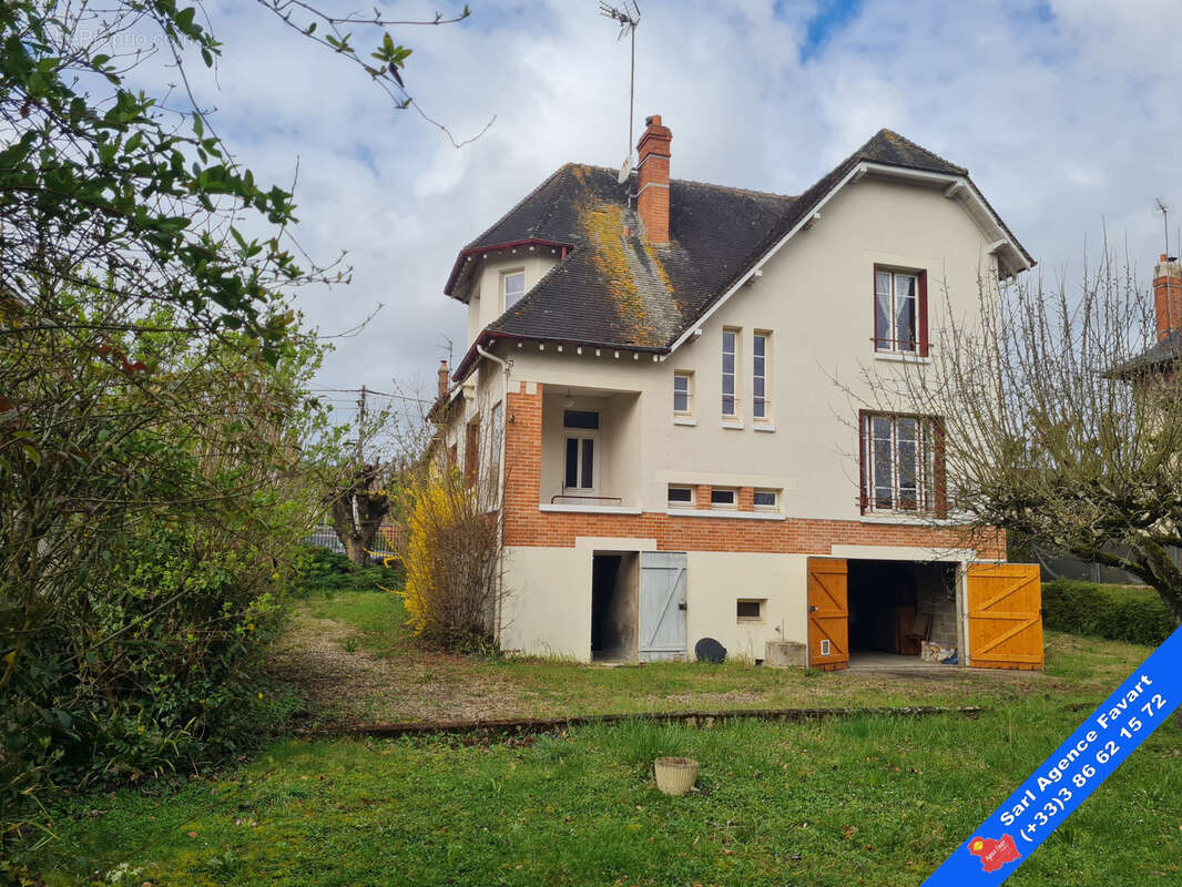 Maison à JOIGNY