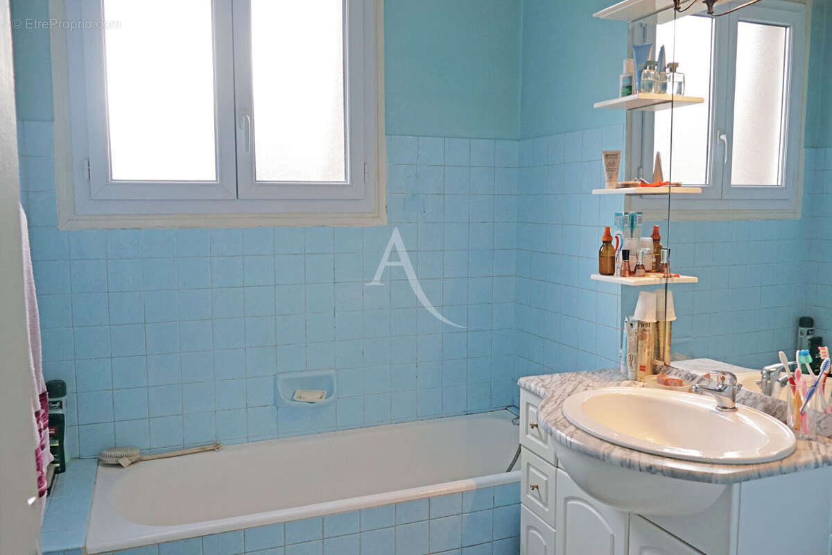 Maison à NEUILLY-SUR-MARNE