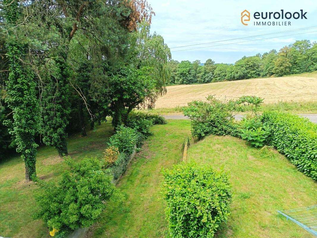 T4 96 m² sur sous-sol - photo 14