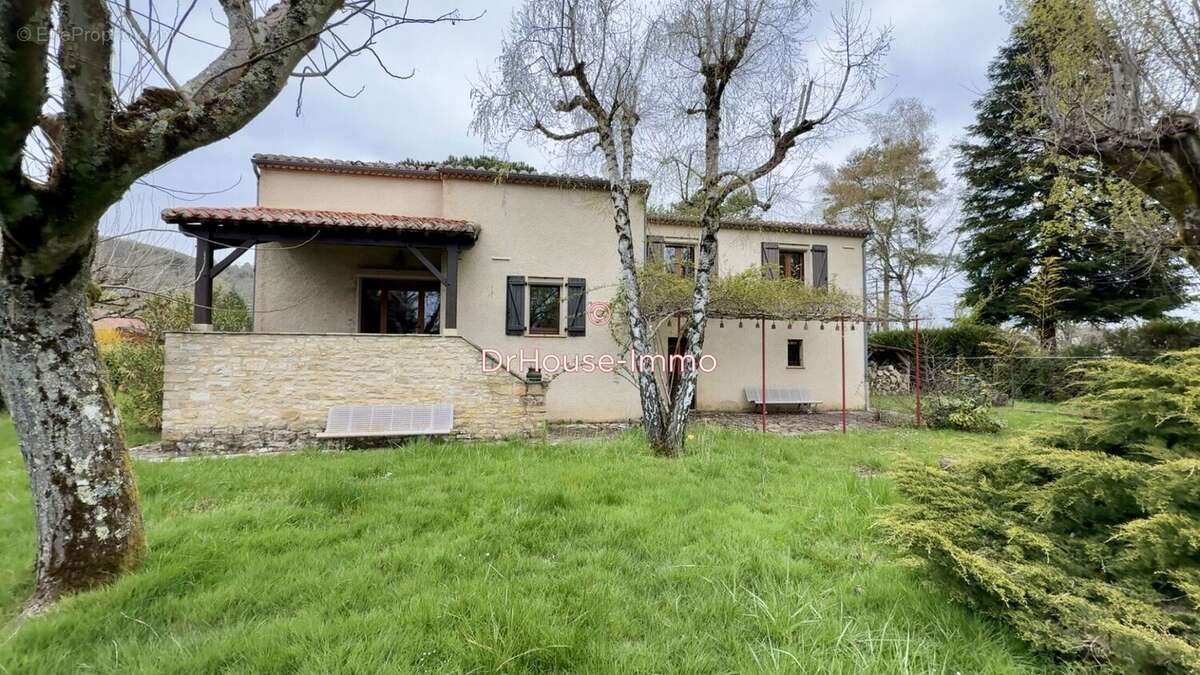 Maison à CAILLAC