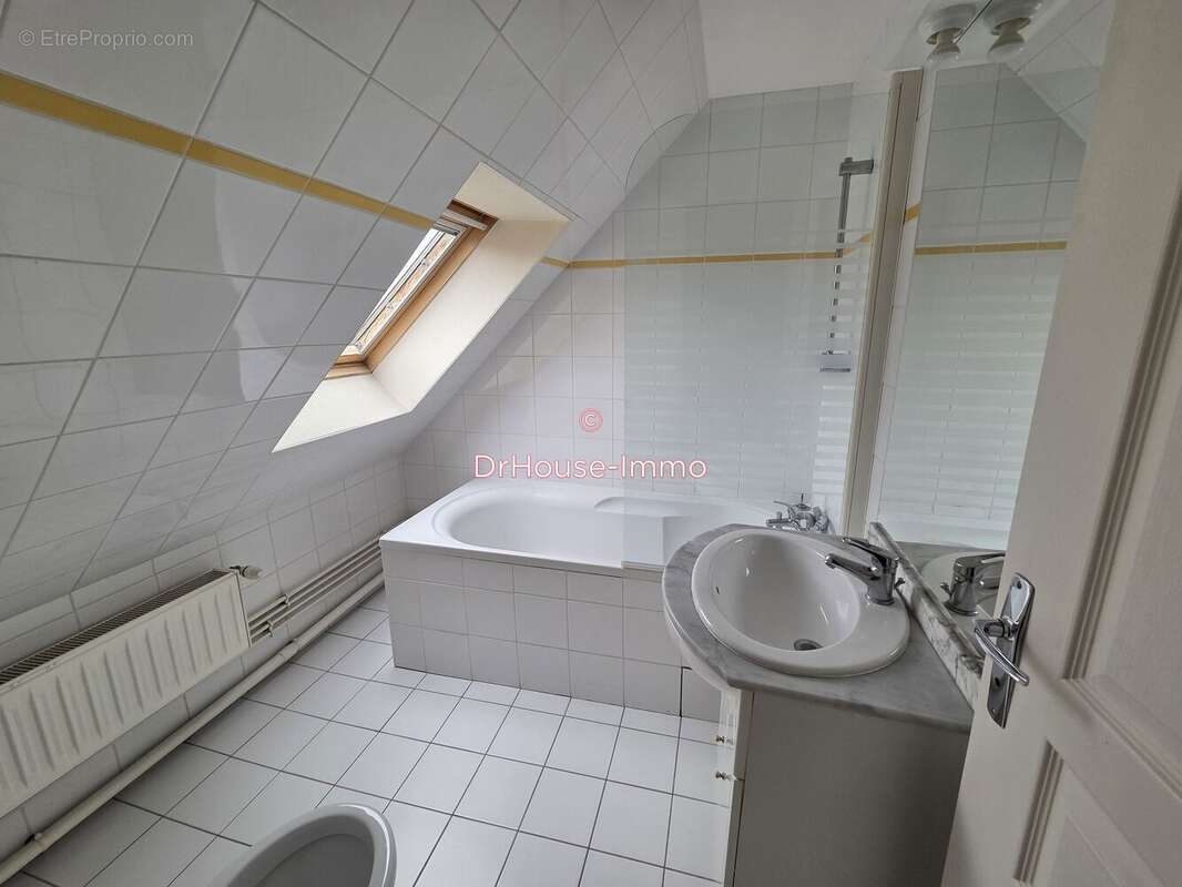 Maison à LES NOES-PRES-TROYES