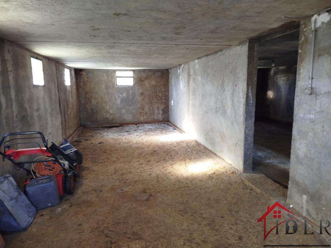 Maison à CHAMPSEVRAINE