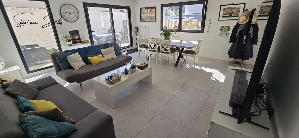 Maison à LA CHAPELLE-SAINT-MESMIN