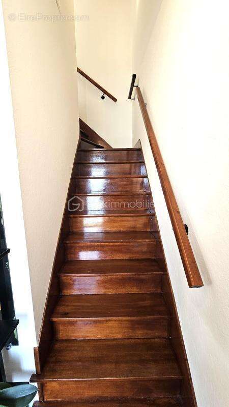 Maison à SAINT-JEAN-DE-LA-RUELLE