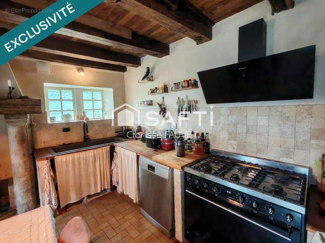Maison 152 m² à Neuvic-Entier  - photo 7