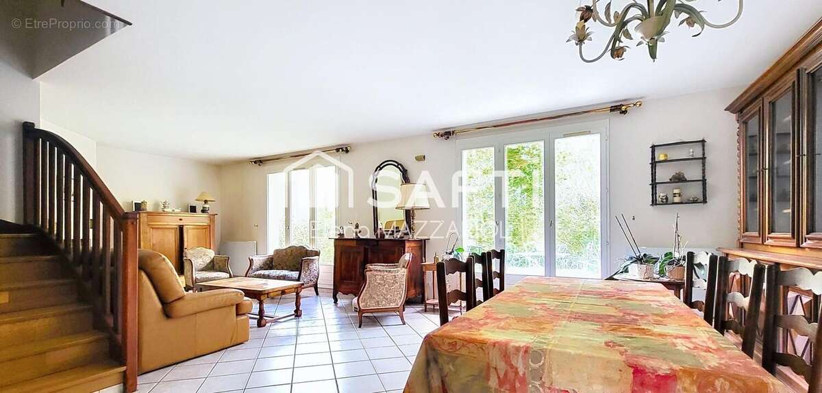 Maison 145 m² à Fourqueux  - photo 2