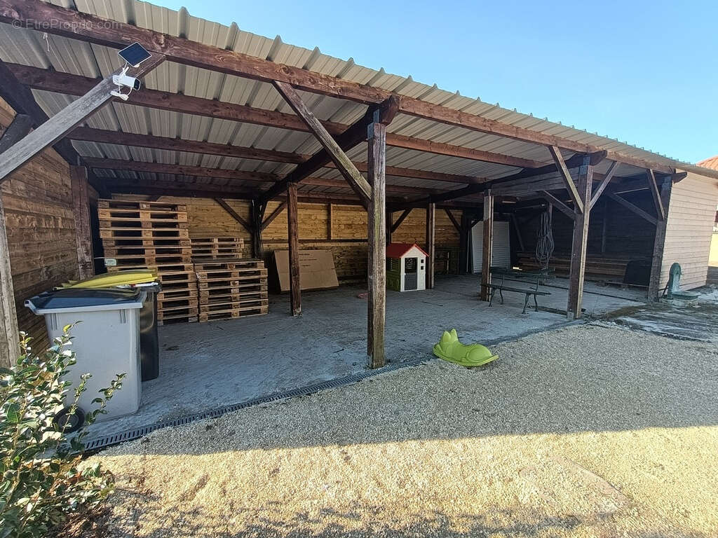 Maison à LE VERNET