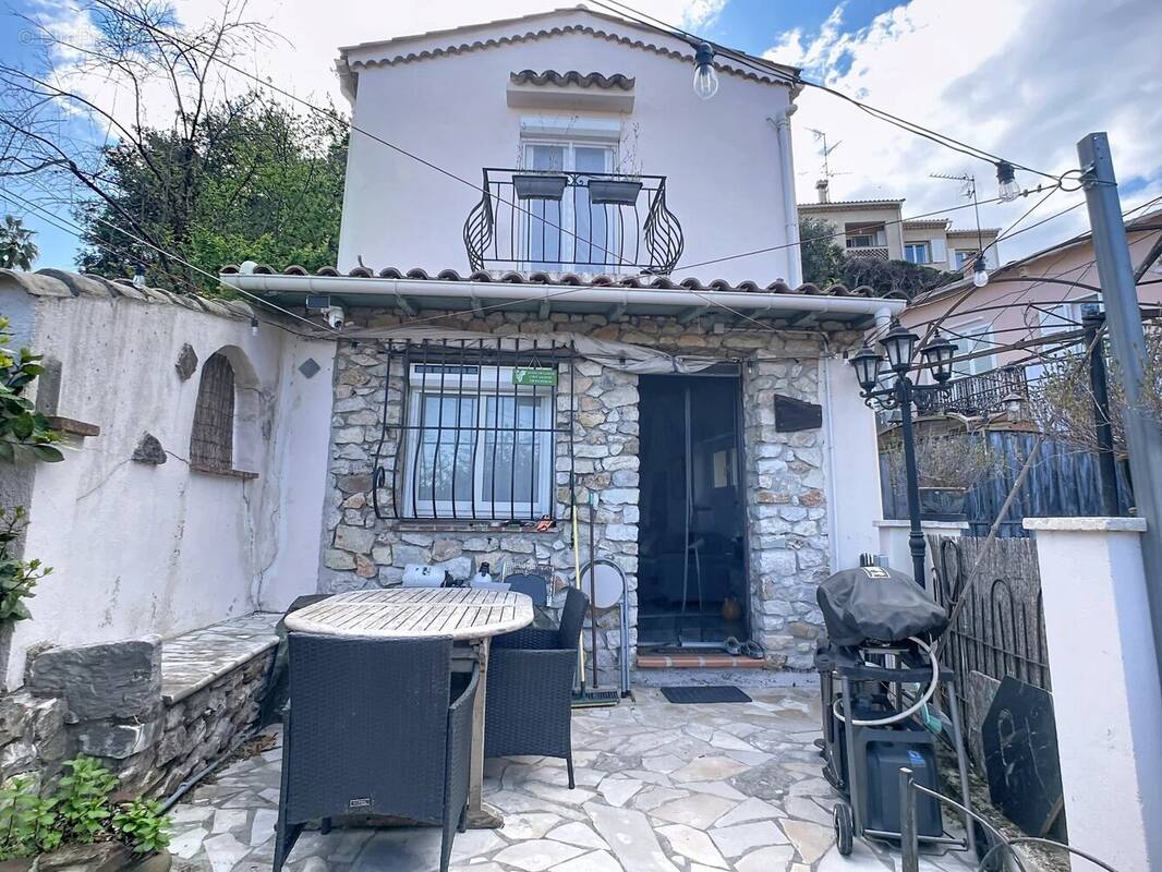 Maison à ROQUEBRUNE-CAP-MARTIN