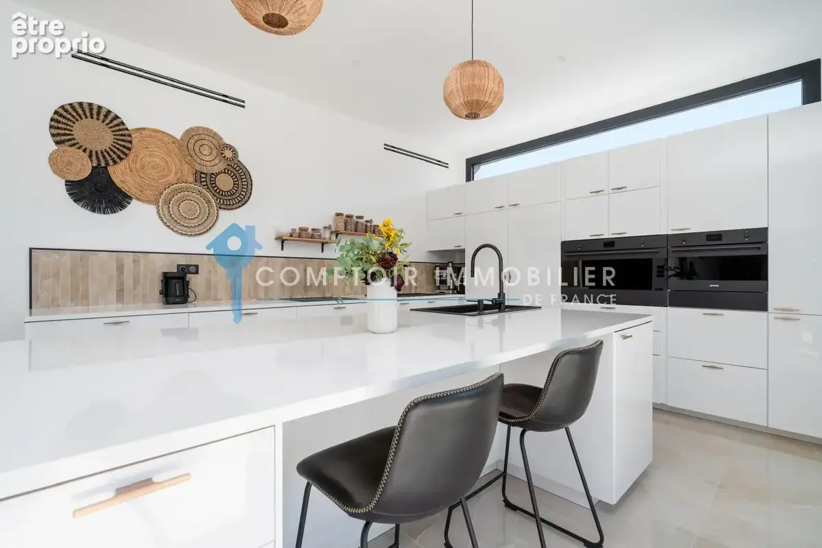 Dépt Hérault (34), à vendre PEROLS Maison P6 de 210m2 - Piscine - Parcelle de 950m2 - Studio Indépendant - photo 4